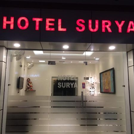 Hotel Surya Haldwāni Exteriér fotografie